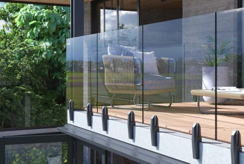 نرده شیشه ای